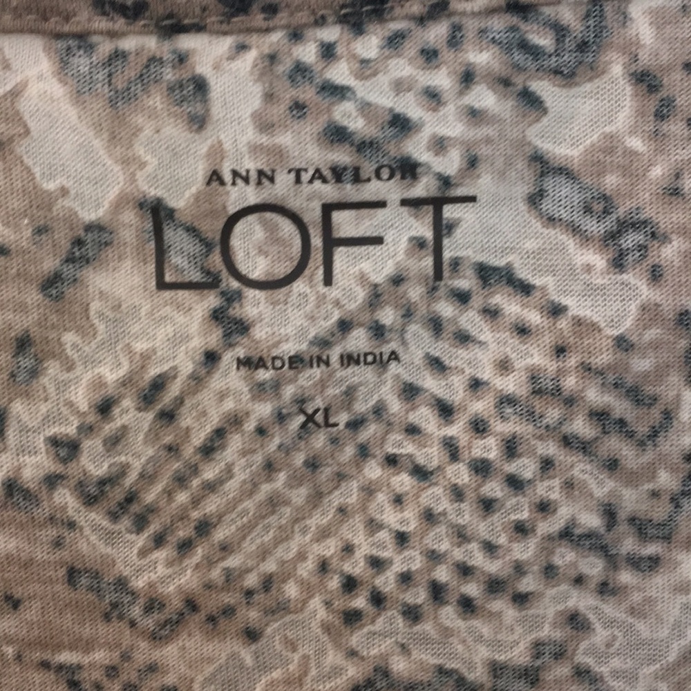 Ann Taylor Loft Sleeveless Top Xl. Python Print - image 3